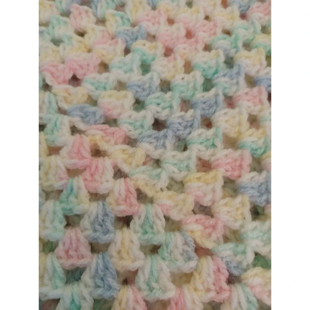 Hand knit baby blanket unisex pastel pink blue yellow 27-28